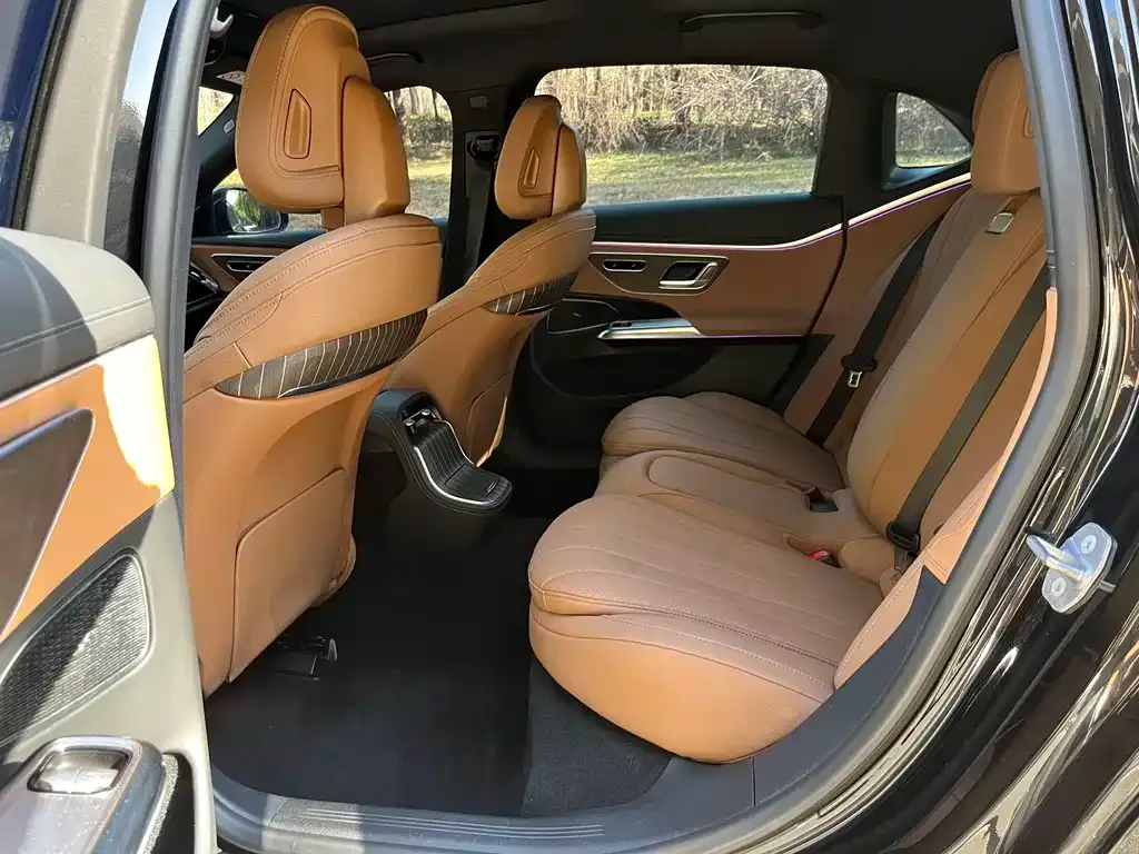 Mercedes-Benz E-Class New Energy — фото 2
