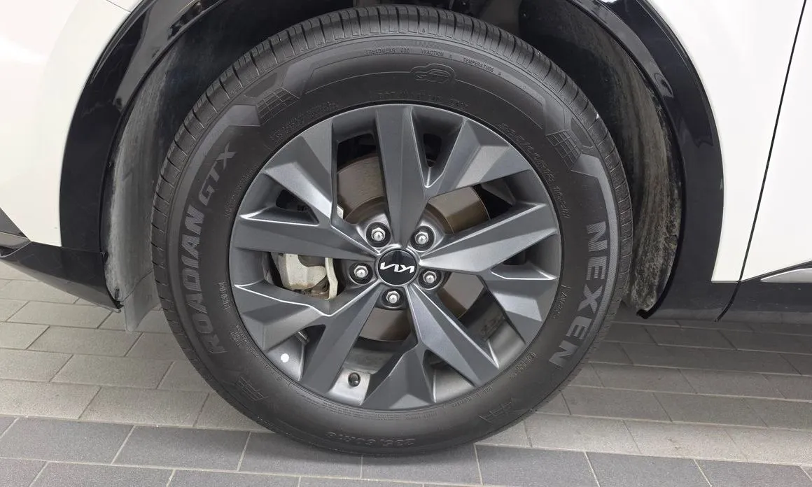 Kia Sportage — фото 7