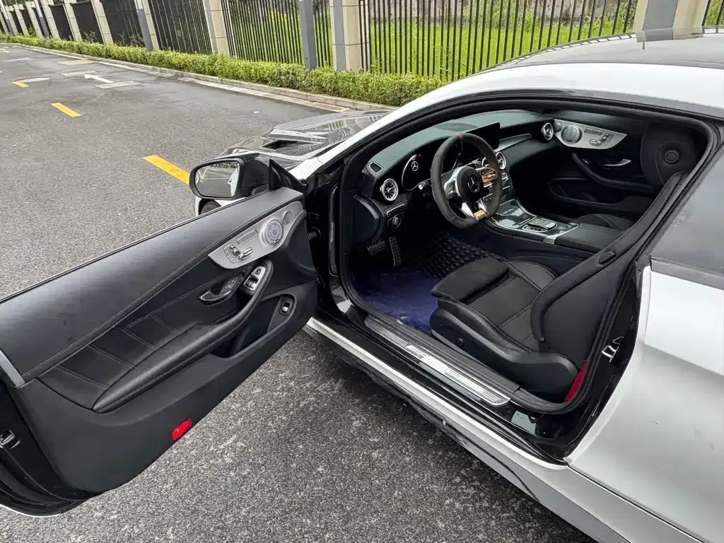 Mercedes-Benz C-Class AMG — фото 7