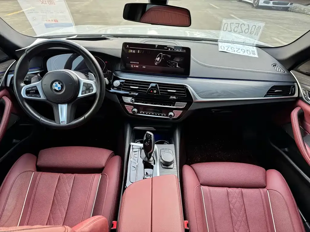 BMW 5 Series — фото 4