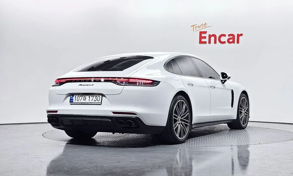 Porsche Panamera — фото 4