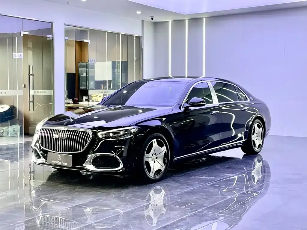 Mercedes-Benz S-Class — фото 1