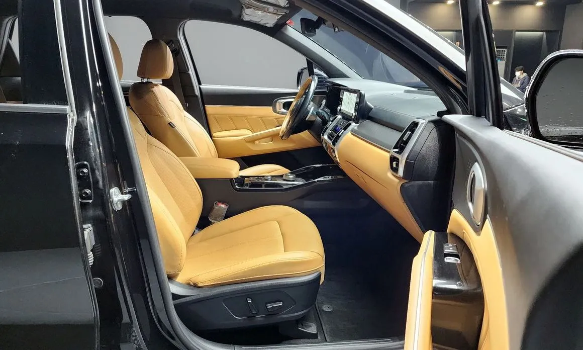 Kia Sorento — фото 8