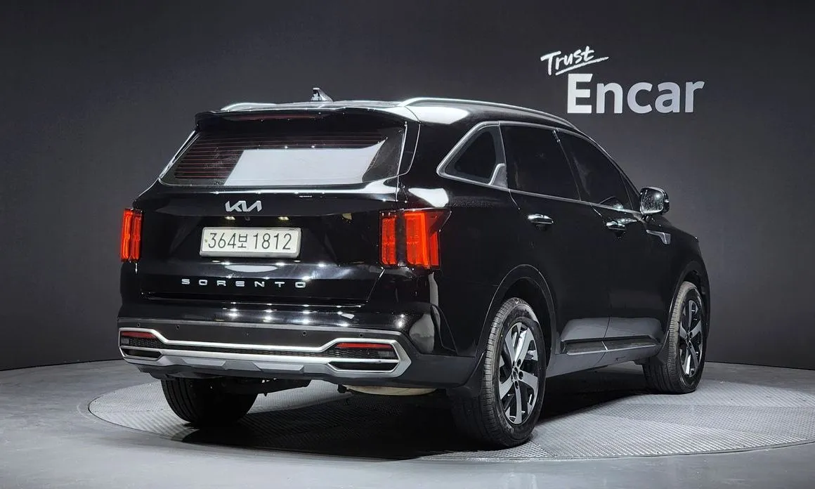 Kia Sorento — фото 9