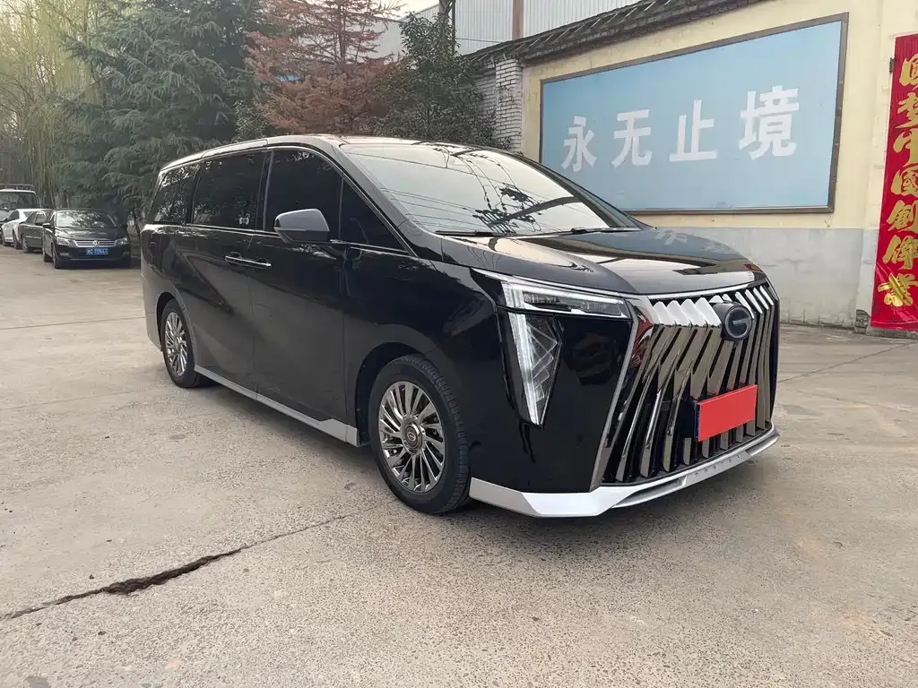 GAC Motor Trumpchi M8 — фото 3