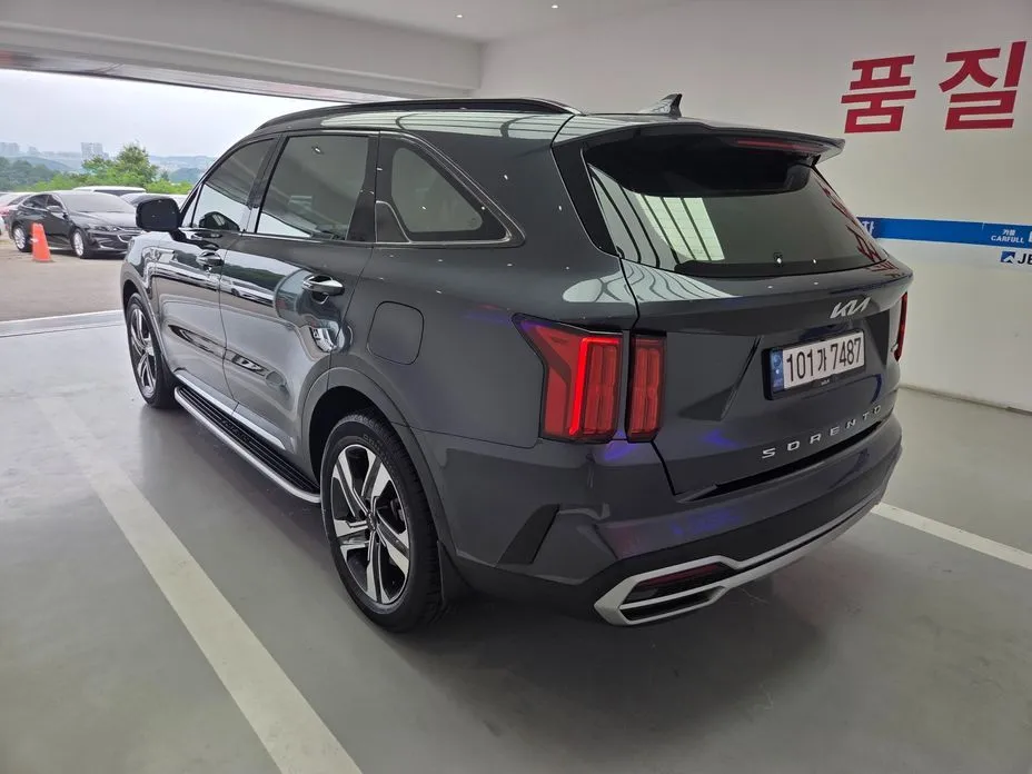 Kia Sorento — фото 3