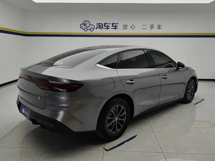 BYD Qin L — фото 5