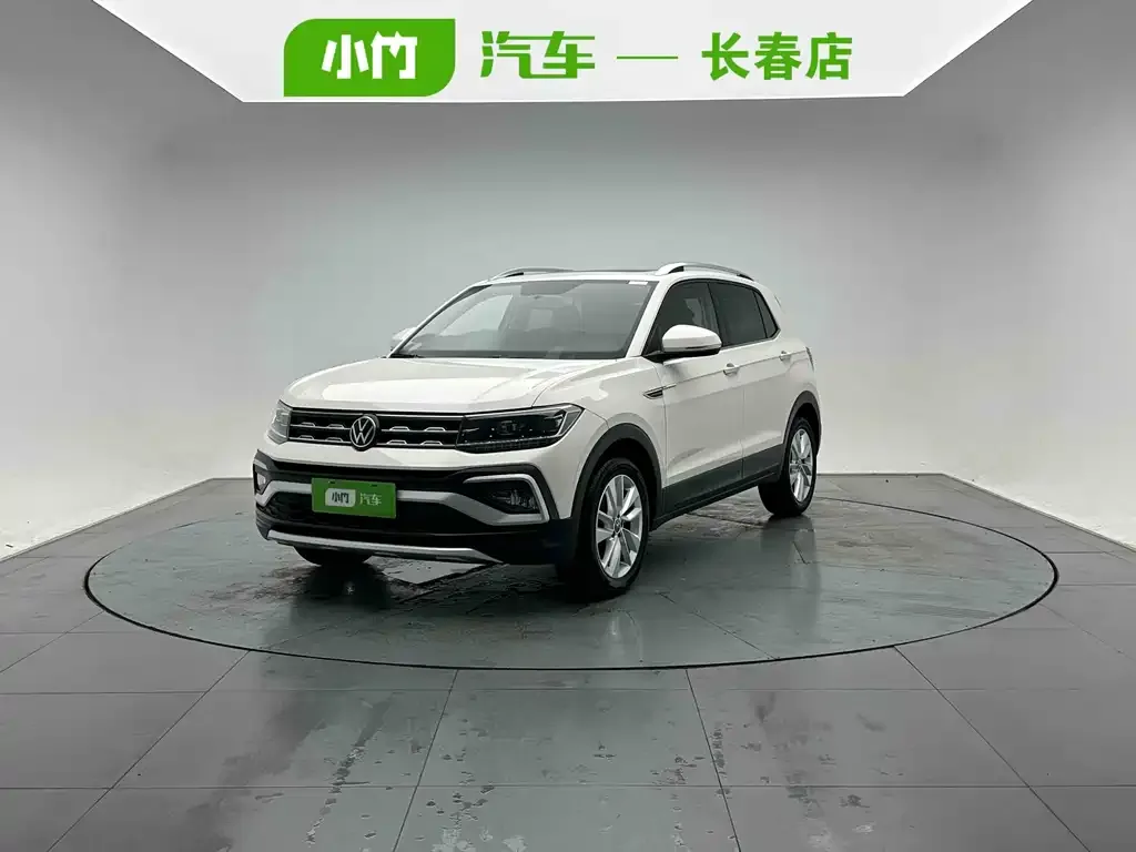 Volkswagen T-Cross — фото 1