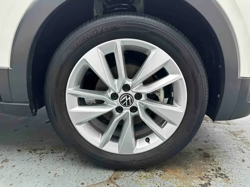 Volkswagen T-Cross — фото 5