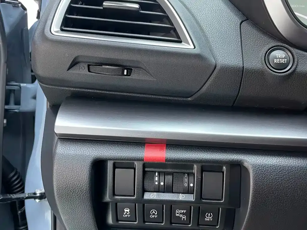 Subaru XV — фото 8