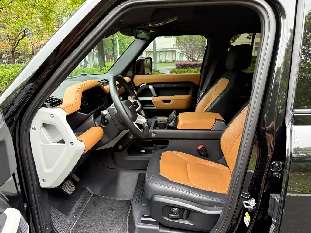 Land Rover Defender — фото 4