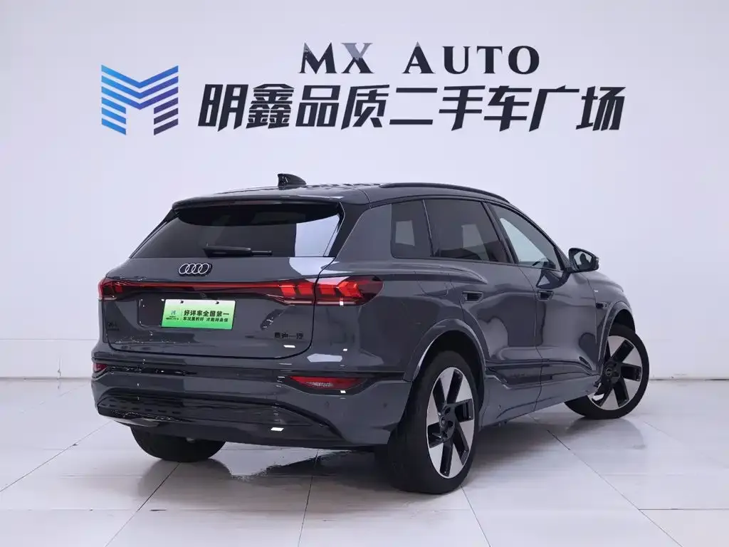 Audi Q6L e-tron — фото 3