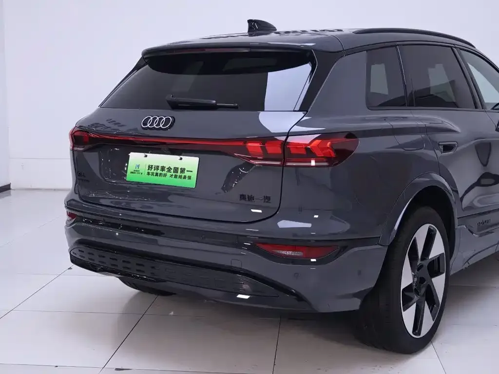 Audi Q6L e-tron — фото 4