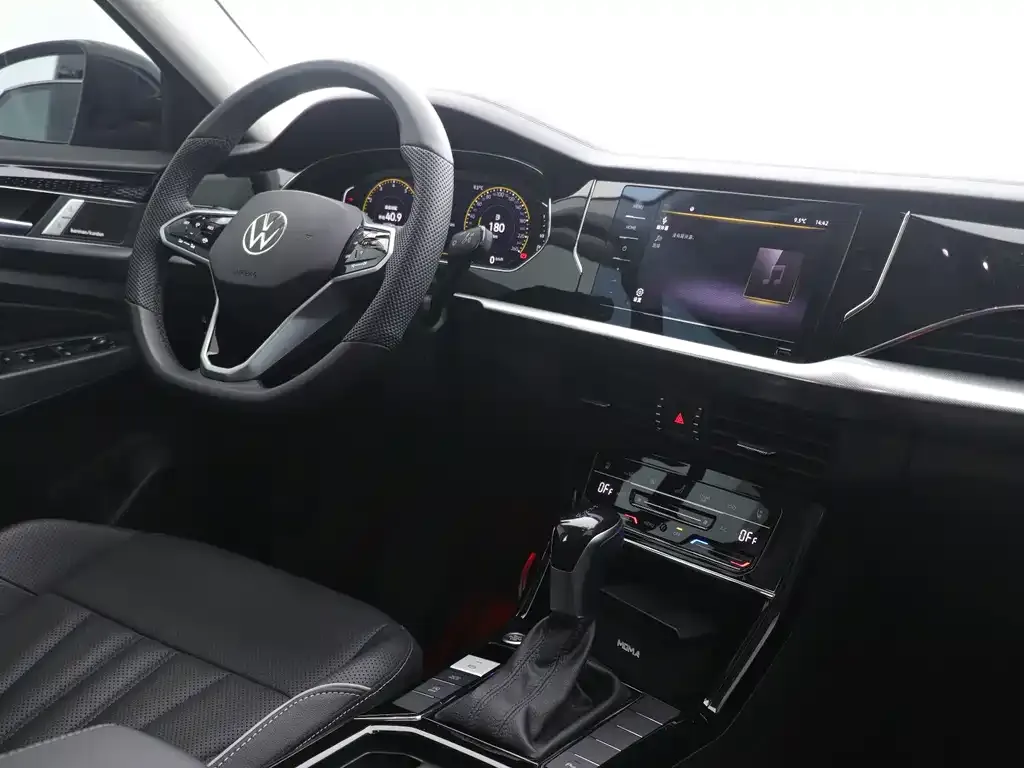 Volkswagen Passat — фото 7