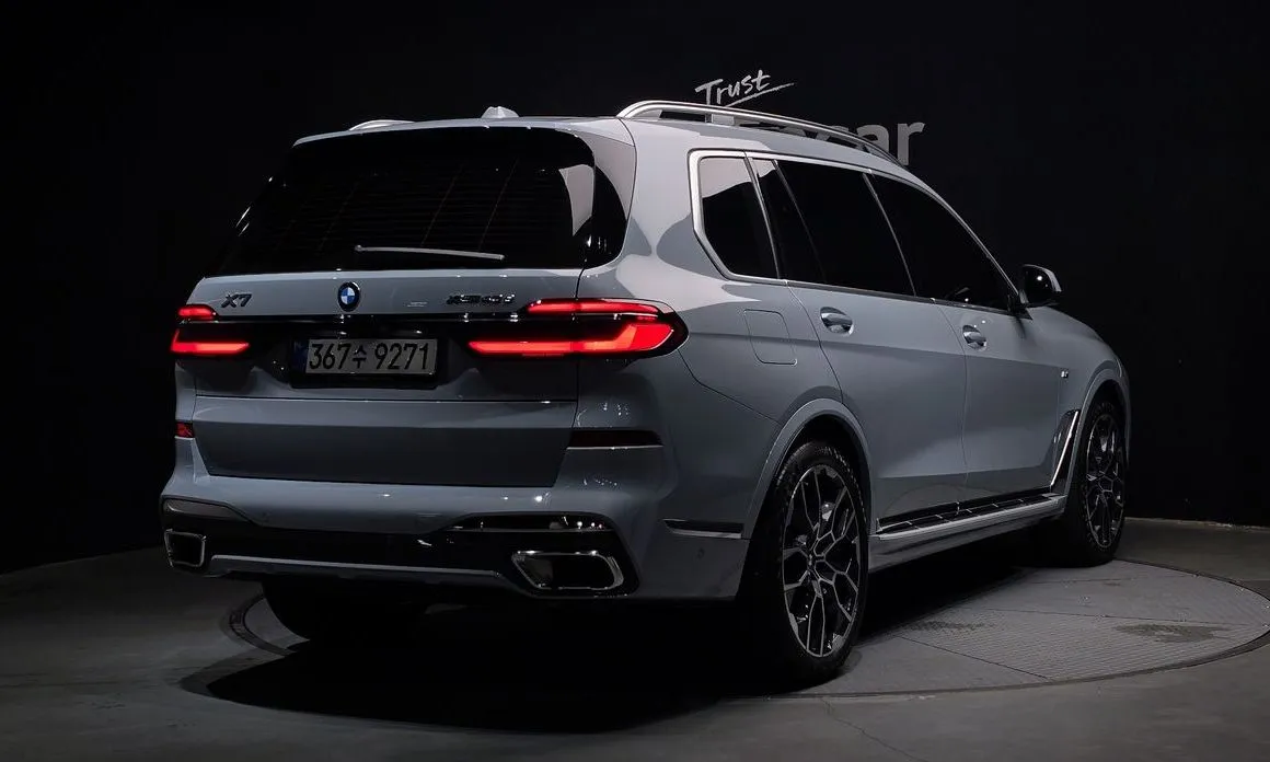 BMW X7 — фото 3