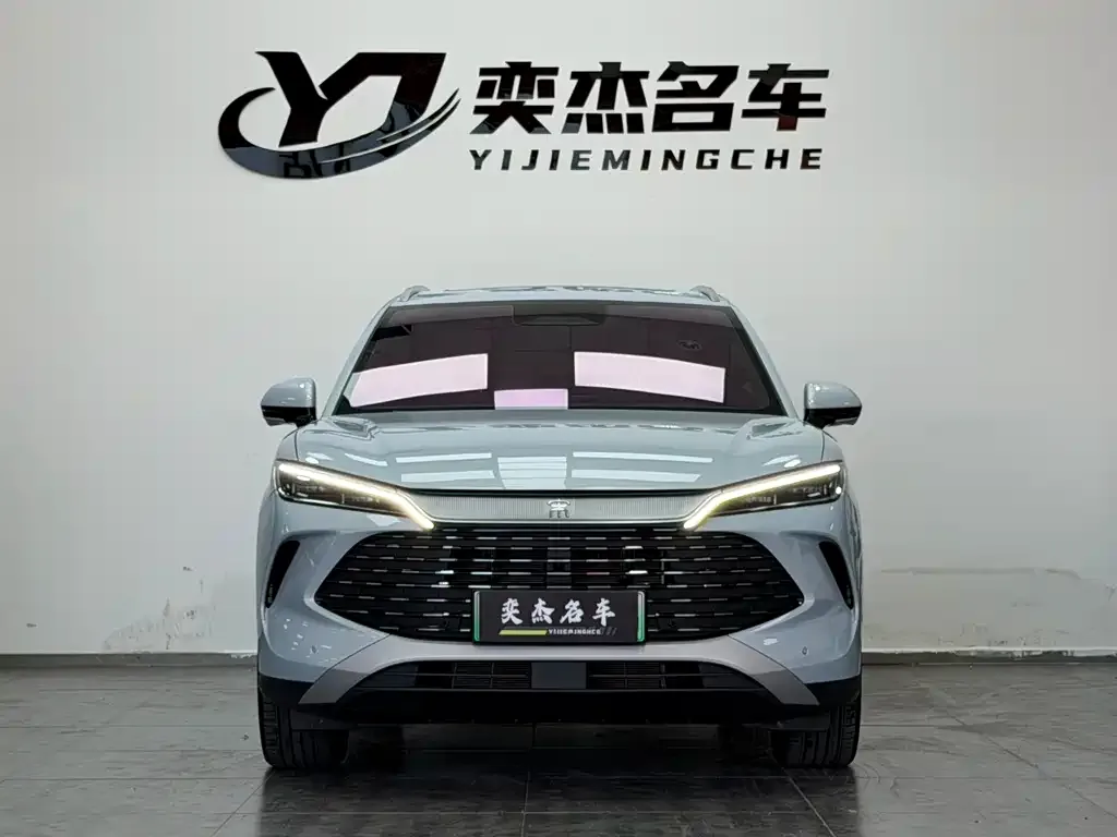 BYD L DM-i — фото 2