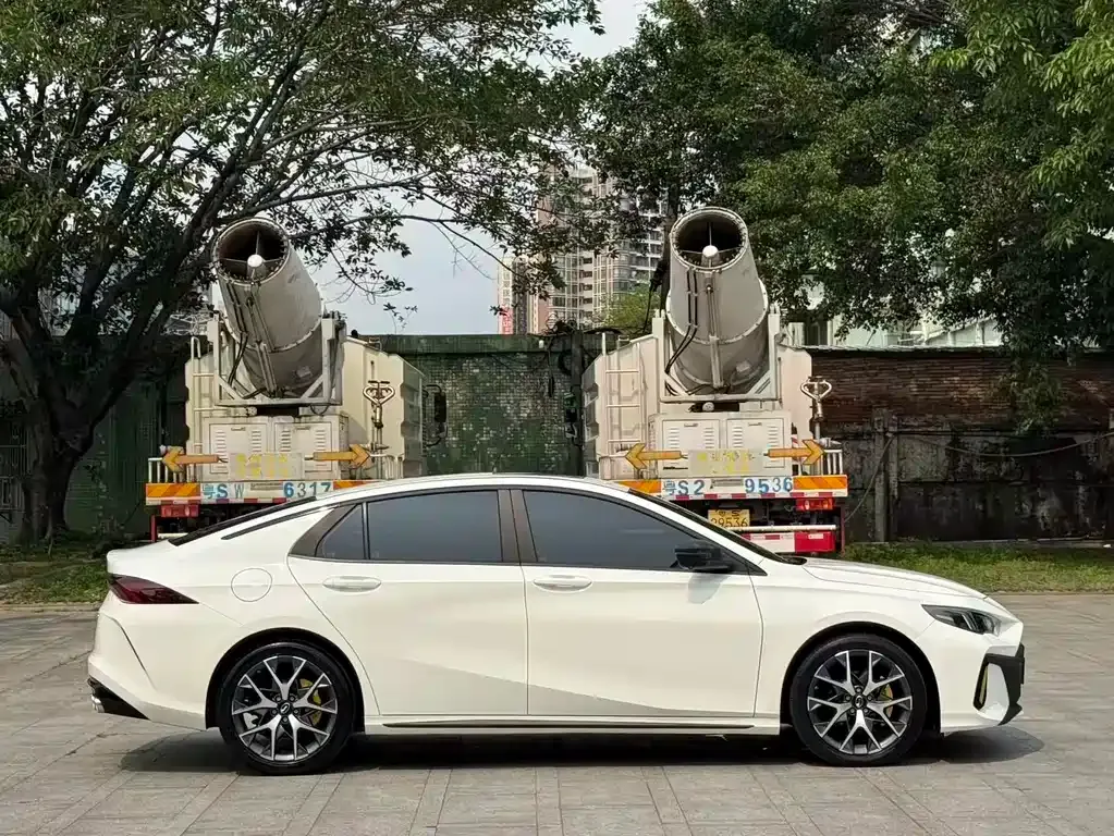 GAC Motor Shadow Leopard — фото 9