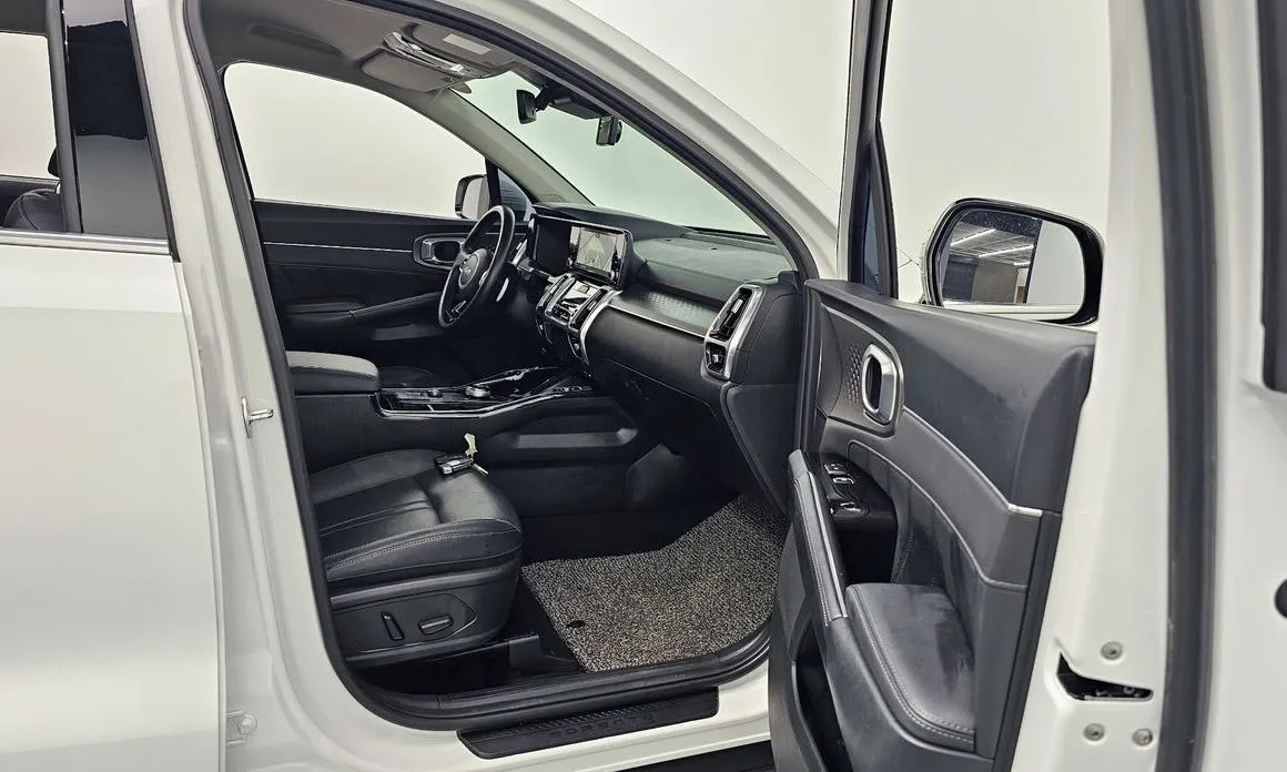 Kia Sorento — фото 8