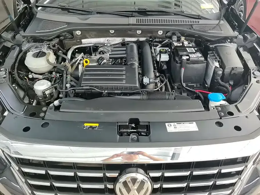 Volkswagen Passat — фото 10