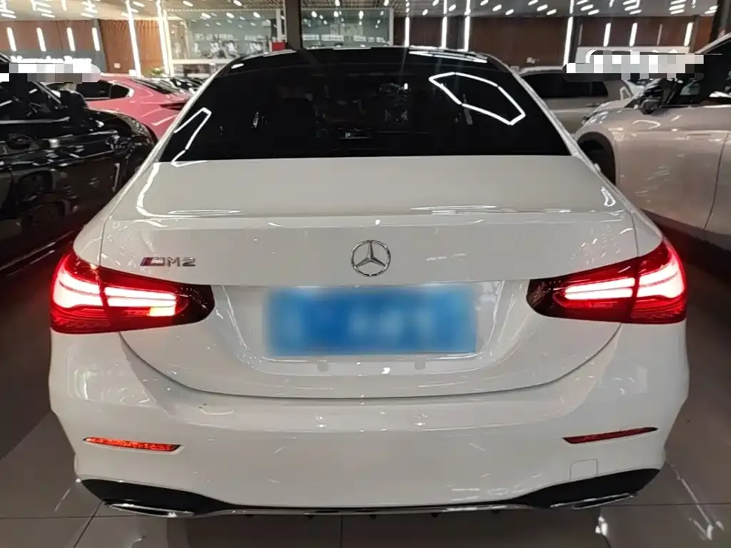 Mercedes-Benz A-Class — фото 10