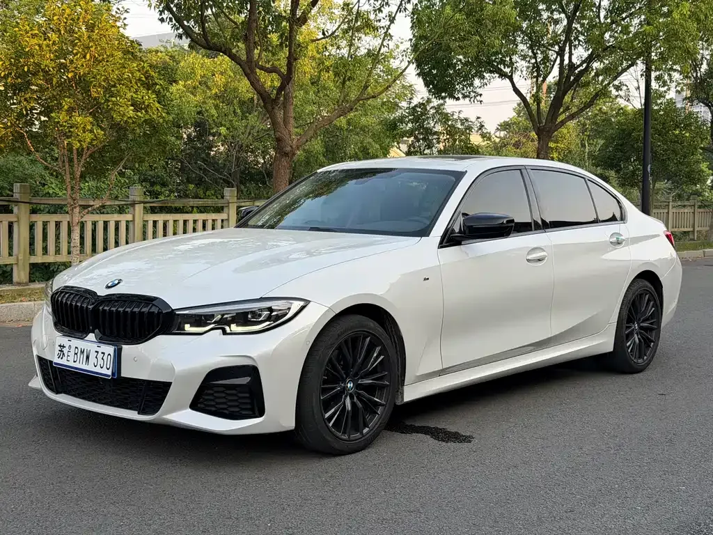 BMW 3 Series — фото 1