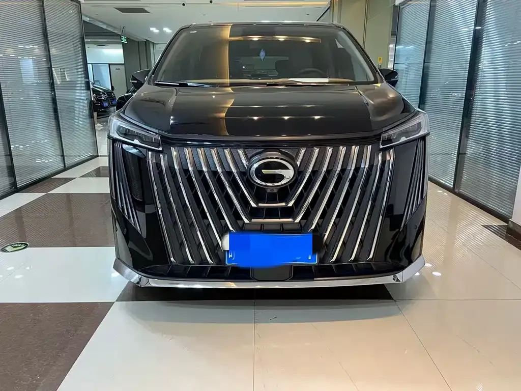 GAC Motor Trumpchi M8 — фото 9