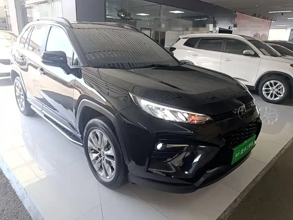 Toyota Wildlander — фото 10