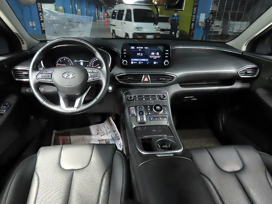 Hyundai Santafe — фото 8