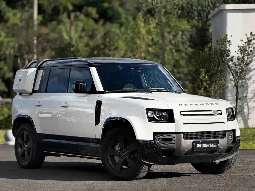 Land Rover Defender — фото 10