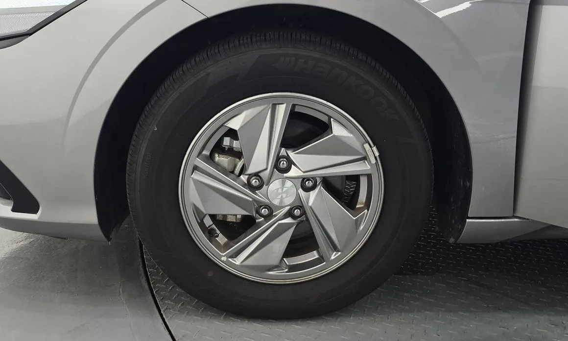 Hyundai AVANTE — фото 6