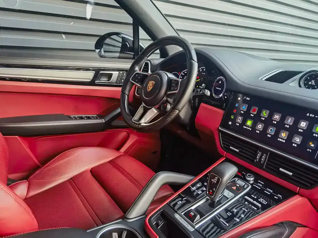 Porsche Cayenne Hybrid — фото 7