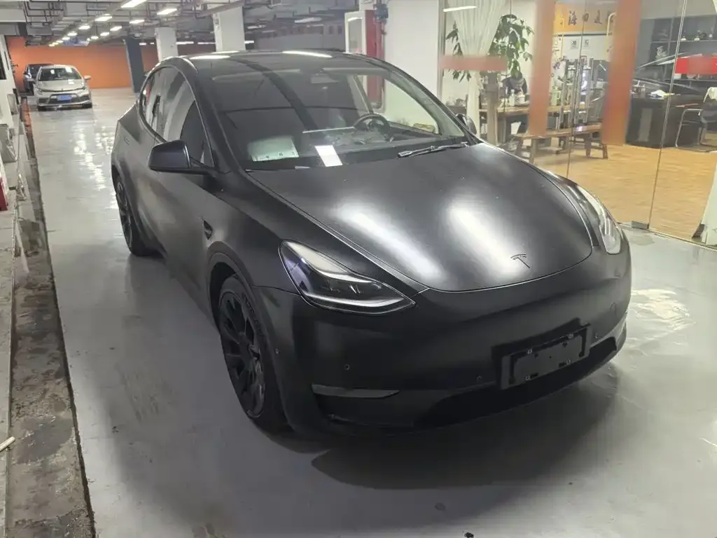Tesla Model Y — фото 5