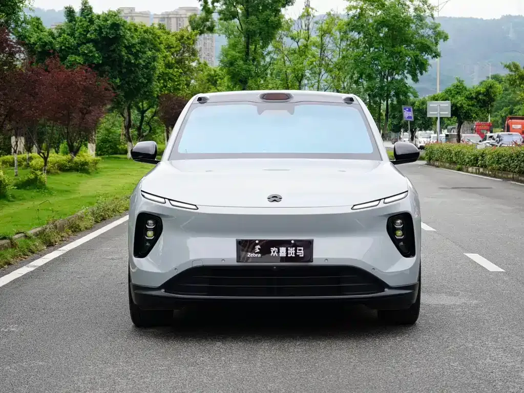 NIO EC6 — фото 9