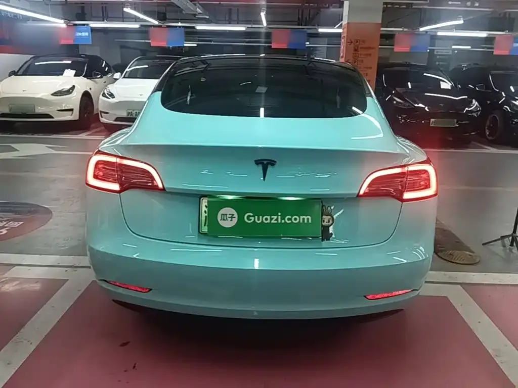 Tesla Model 3 — фото 5