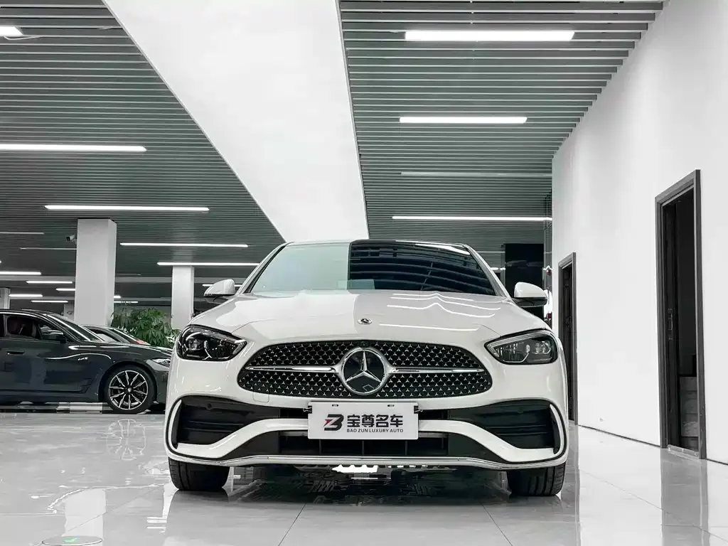 Mercedes-Benz C-Class — фото 2