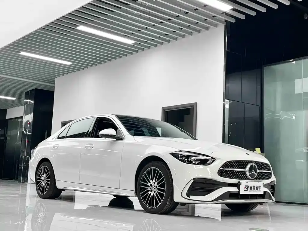 Mercedes-Benz C-Class — фото 9