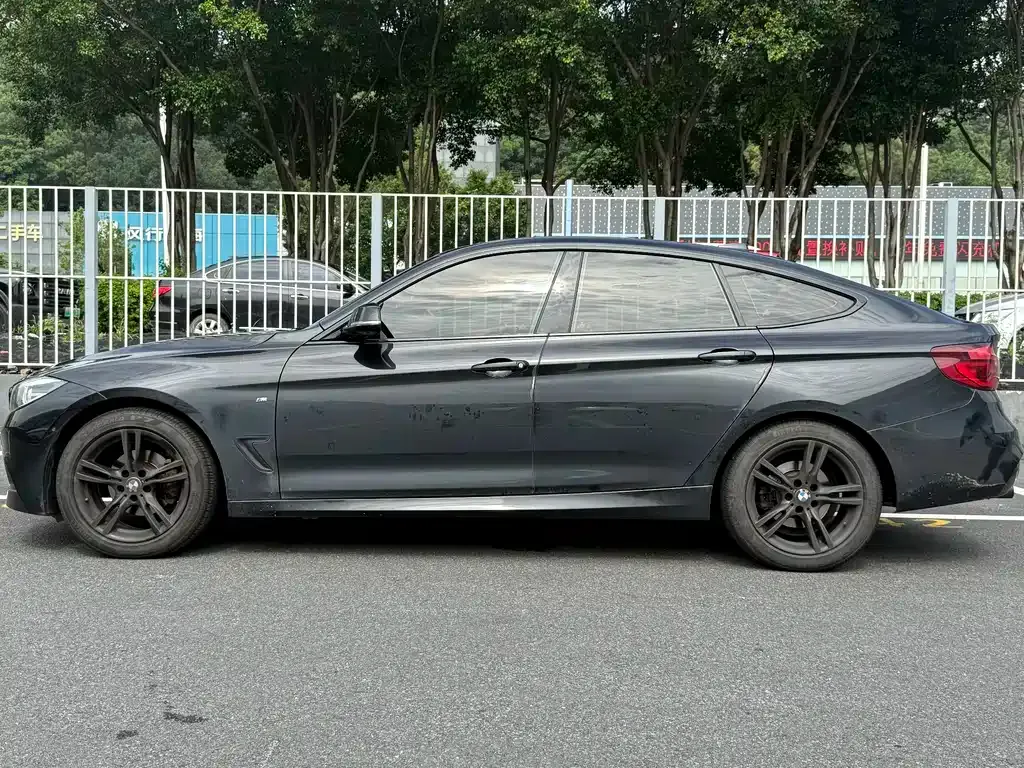 BMW 3 Series GT — фото 8
