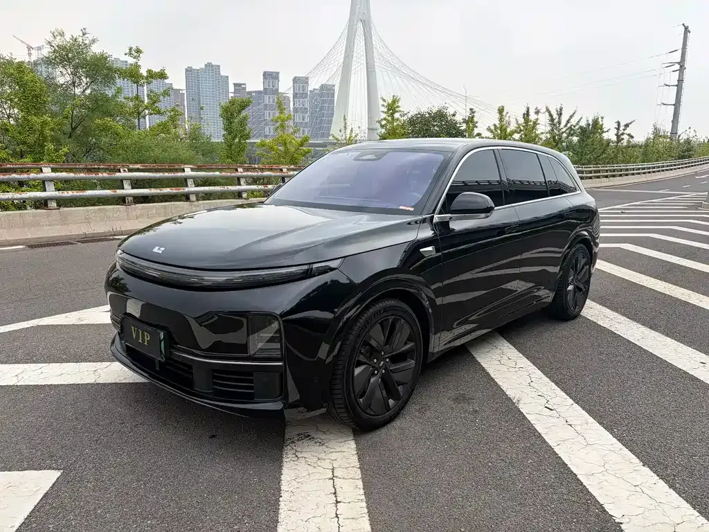 Li Auto L7 Pro 1