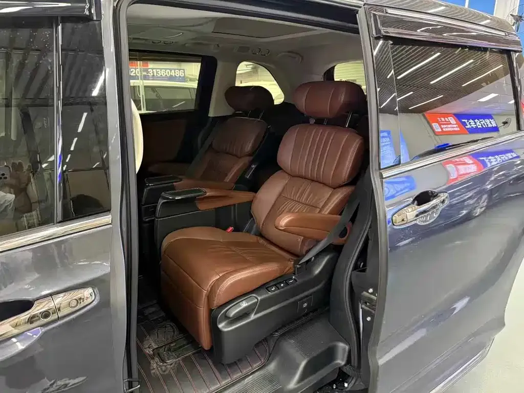 Honda Odyssey — фото 10