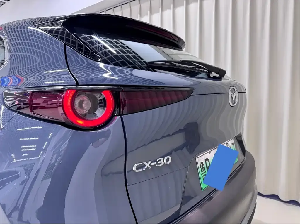 Mazda CX-30 EV — фото 9