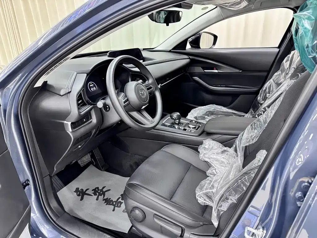 Mazda CX-30 EV — фото 7