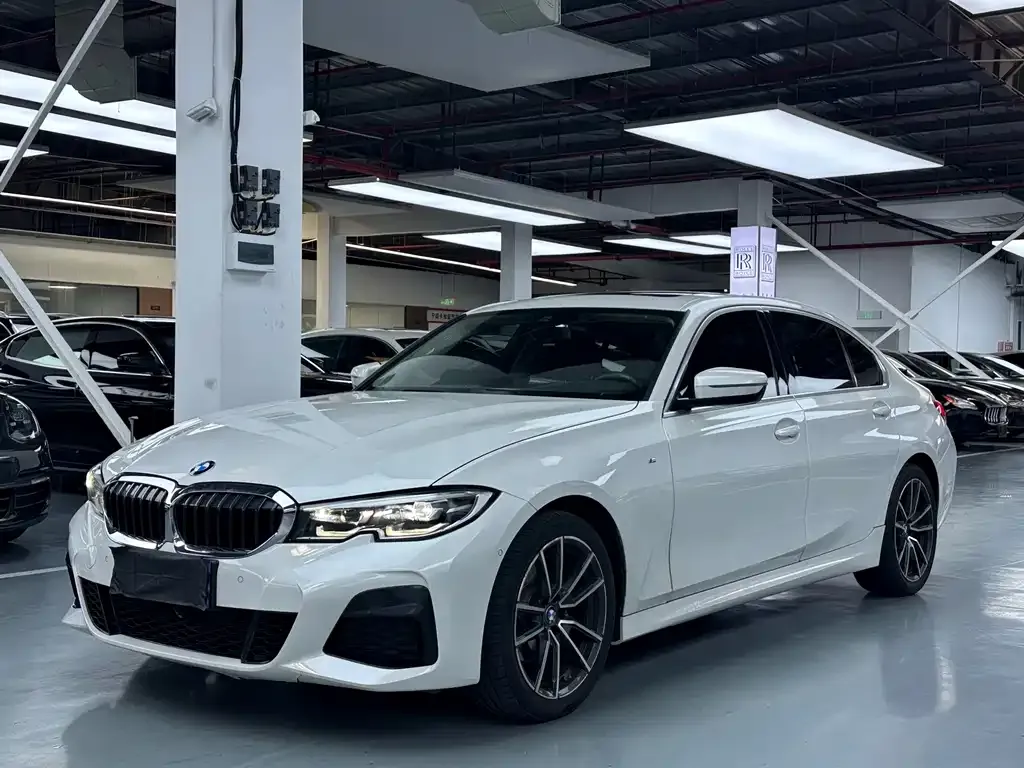 BMW 3 Series — фото 1