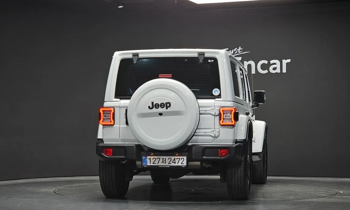 Jeep Wrangler — фото 4