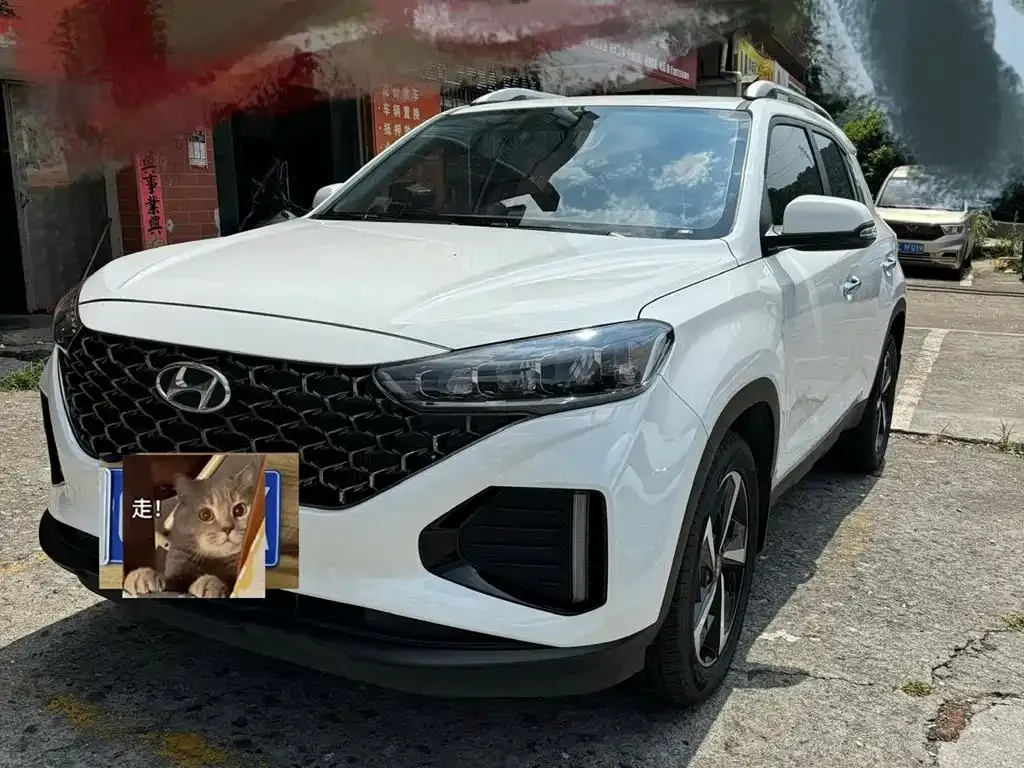 Hyundai ix35 — фото 1