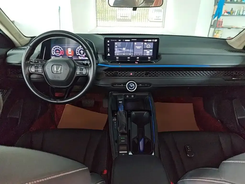 Honda Accord — фото 4