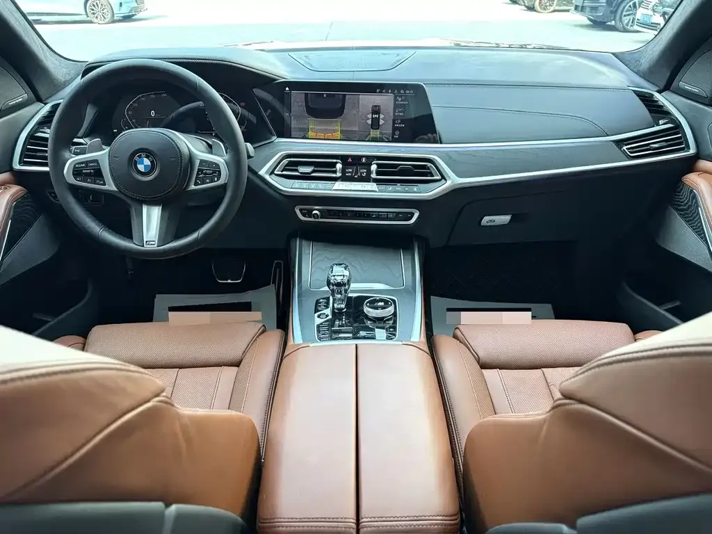 BMW X7 — фото 6