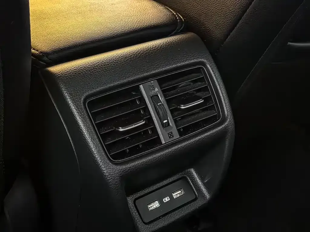 Honda Civic — фото 5