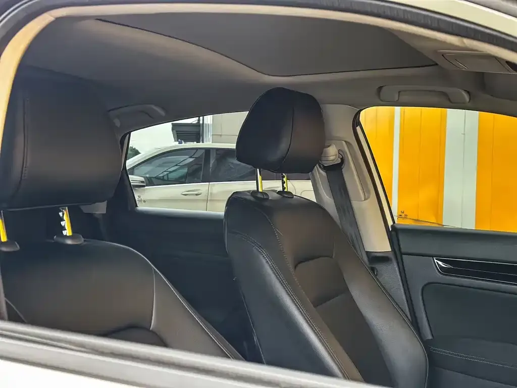 Honda Civic — фото 2