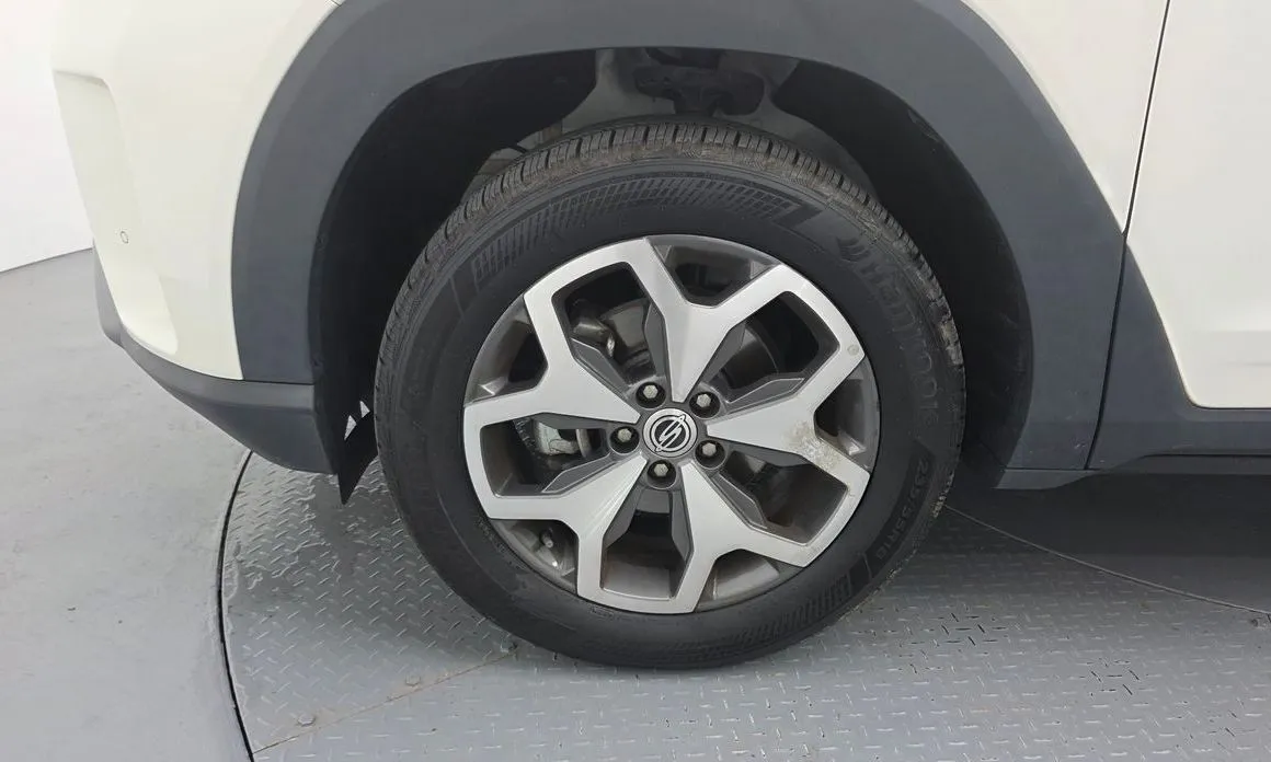 KG Mobility (Ssangyong) Torres — фото 9