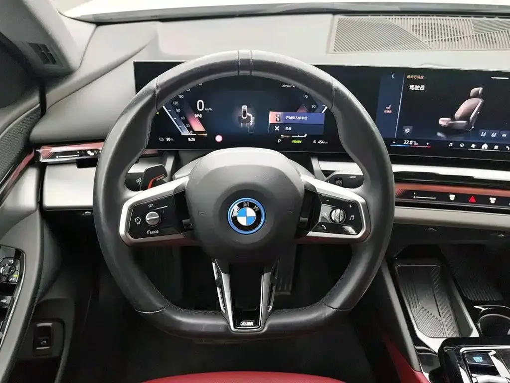 BMW i5 — фото 5